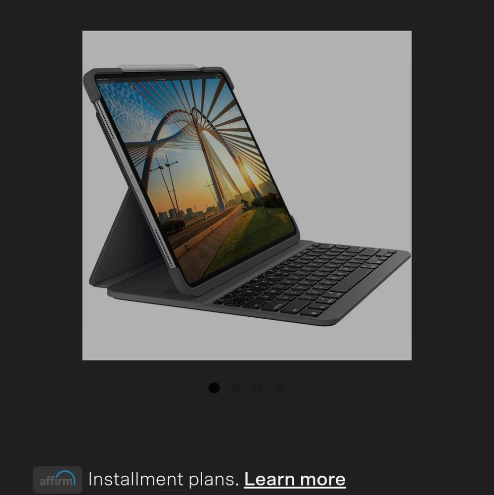 Keyboard logi case for I pad
